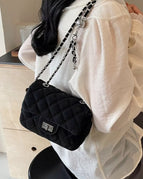 Black / One Size